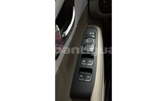 Buy Import Kia Sorento White Car in Import - Dubai in Antigua Buy Import Kia Sorento White Car in Import - Dubai in Antigua