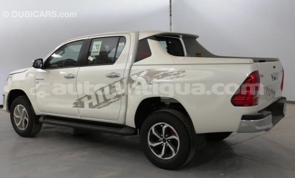Buy Import Toyota Hilux White Car in Import - Dubai in Antigua Buy Import Toyota Hilux White Car in Import - Dubai in Antigua