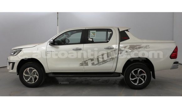 Buy Import Toyota Hilux White Car in Import - Dubai in Antigua Buy Import Toyota Hilux White Car in Import - Dubai in Antigua