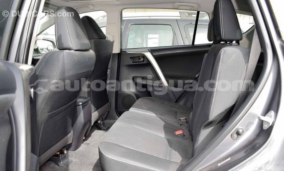 Buy Import Toyota HiAce Other Truck in Import - Dubai in Antigua Buy Import Toyota HiAce Other Truck in Import - Dubai in Antigua