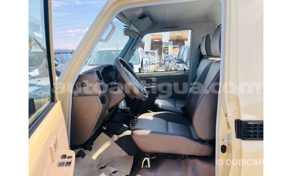 Buy Import Toyota Land Cruiser Beige Car in Import - Dubai in Antigua Buy Import Toyota Land Cruiser Beige Car in Import - Dubai in Antigua