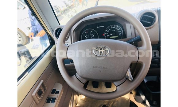 Buy Import Toyota Land Cruiser Beige Car in Import - Dubai in Antigua Buy Import Toyota Land Cruiser Beige Car in Import - Dubai in Antigua