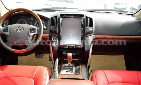 Buy Import Toyota Land Cruiser Black Car in Import - Dubai in Antigua Buy Import Toyota Land Cruiser Black Car in Import - Dubai in Antigua