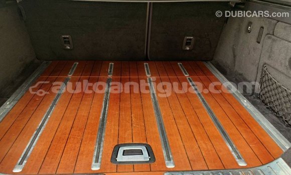 Buy Import Mercedes-Benz 190 (W201) White Car in Import - Dubai in Antigua Buy Import Mercedes-Benz 190 (W201) White Car in Import - Dubai in Antigua