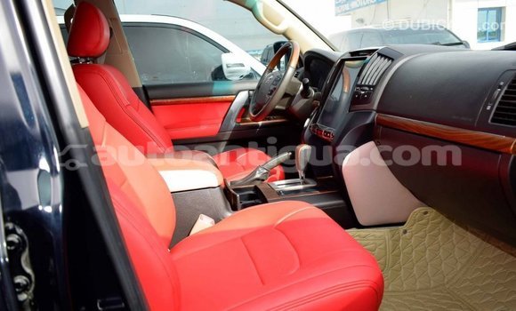 Buy Import Toyota Land Cruiser Black Car in Import - Dubai in Antigua Buy Import Toyota Land Cruiser Black Car in Import - Dubai in Antigua