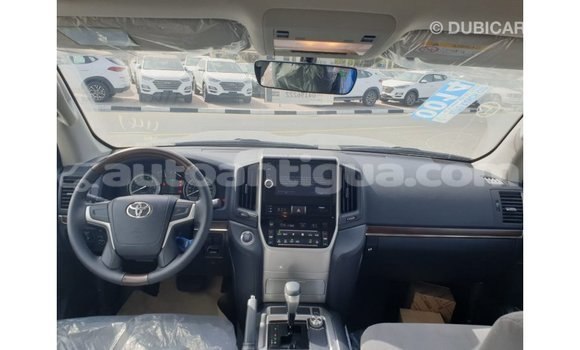 Buy Import Toyota Land Cruiser Black Car in Import - Dubai in Antigua Buy Import Toyota Land Cruiser Black Car in Import - Dubai in Antigua