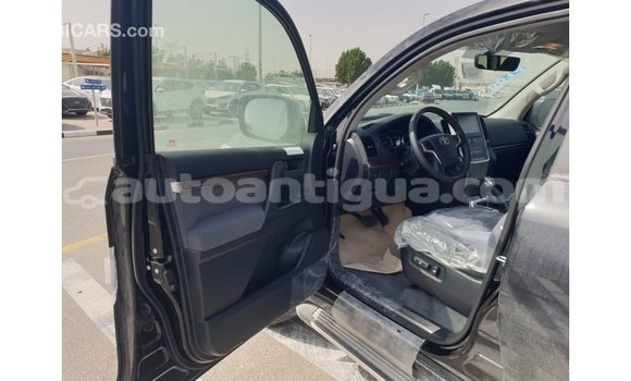 Buy Import Toyota Land Cruiser Black Car in Import - Dubai in Antigua Buy Import Toyota Land Cruiser Black Car in Import - Dubai in Antigua