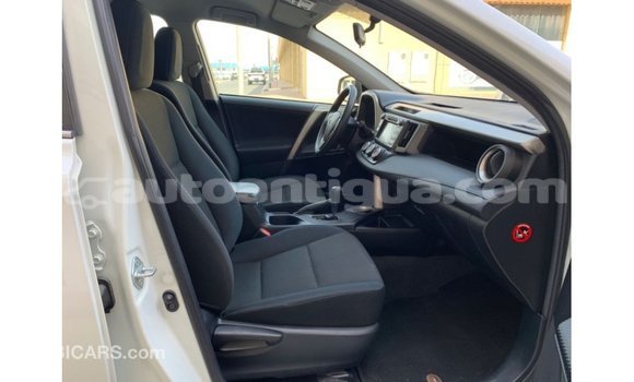 Buy Import Toyota HiAce White Truck in Import - Dubai in Antigua Buy Import Toyota HiAce White Truck in Import - Dubai in Antigua