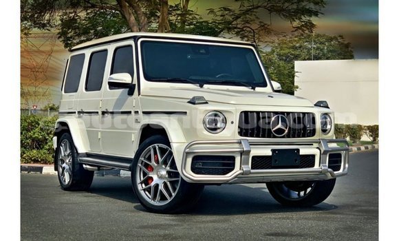 Buy Import Mercedes-Benz 190 (W201) White Car in Import - Dubai in Antigua Buy Import Mercedes-Benz 190 (W201) White Car in Import - Dubai in Antigua