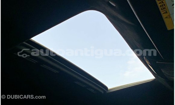 Buy Import Mercedes-Benz 190 (W201) White Car in Import - Dubai in Antigua Buy Import Mercedes-Benz 190 (W201) White Car in Import - Dubai in Antigua