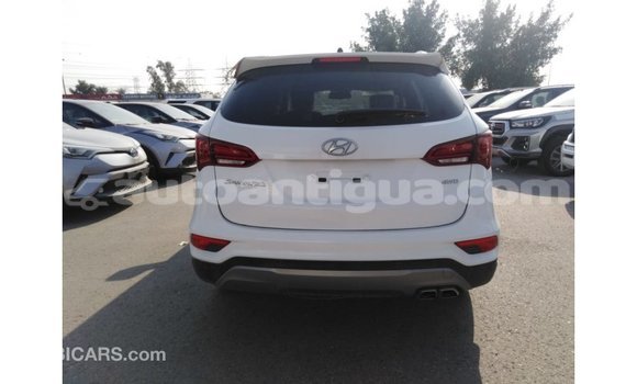 Buy Import Hyundai Santa Fe White Car in Import - Dubai in Antigua