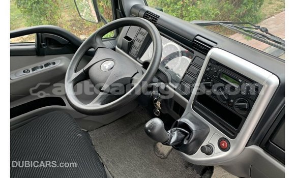 Buy Import Mitsubishi L400 White Truck in Import - Dubai in Antigua Buy Import Mitsubishi L400 White Truck in Import - Dubai in Antigua