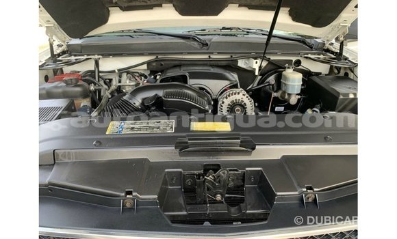 Buy Import Chevrolet Tahoe White Car in Import - Dubai in Antigua Buy Import Chevrolet Tahoe White Car in Import - Dubai in Antigua