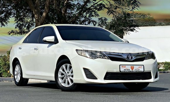 Buy Import Toyota Camry White Car in Import - Dubai in Antigua Buy Import Toyota Camry White Car in Import - Dubai in Antigua