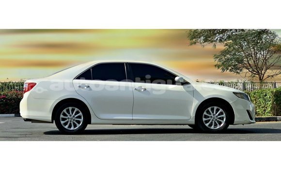 Buy Import Toyota Camry White Car in Import - Dubai in Antigua Buy Import Toyota Camry White Car in Import - Dubai in Antigua