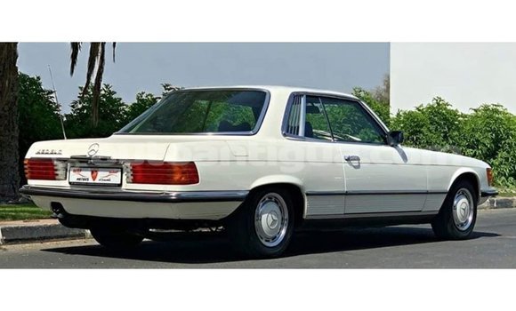 Buy Import Mercedes-Benz 190 (W201) White Car in Import - Dubai in Antigua Buy Import Mercedes-Benz 190 (W201) White Car in Import - Dubai in Antigua
