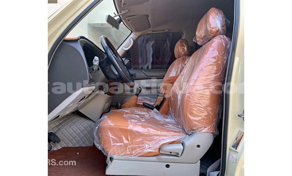 Buy Import Nissan Patrol Beige Car in Import - Dubai in Antigua Buy Import Nissan Patrol Beige Car in Import - Dubai in Antigua