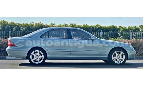 Buy Import Mercedes-Benz 200 Blue Car in Import - Dubai in Antigua Buy Import Mercedes-Benz 200 Blue Car in Import - Dubai in Antigua