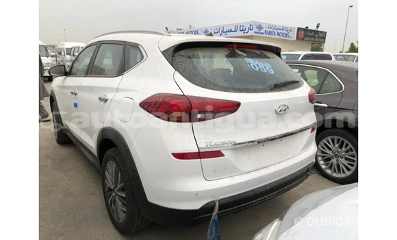 Buy Import Hyundai Tucson White Car in Import - Dubai in Antigua Buy Import Hyundai Tucson White Car in Import - Dubai in Antigua