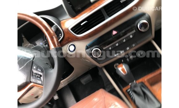 Buy Import Hyundai Tucson White Car in Import - Dubai in Antigua Buy Import Hyundai Tucson White Car in Import - Dubai in Antigua