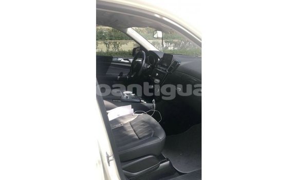Buy Import Mercedes-Benz GLE White Car in Import - Dubai in Antigua Buy Import Mercedes-Benz GLE White Car in Import - Dubai in Antigua