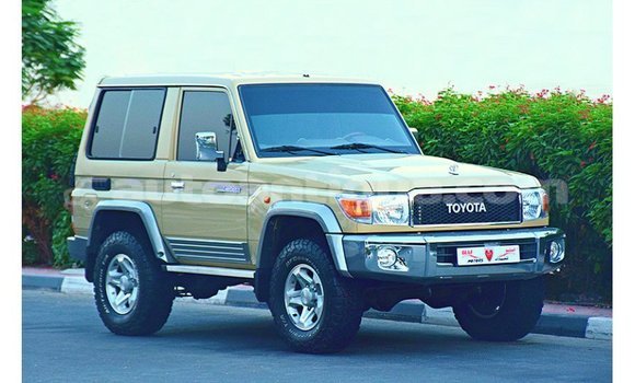 Buy Import Toyota Land Cruiser Beige Car in Import - Dubai in Antigua Buy Import Toyota Land Cruiser Beige Car in Import - Dubai in Antigua