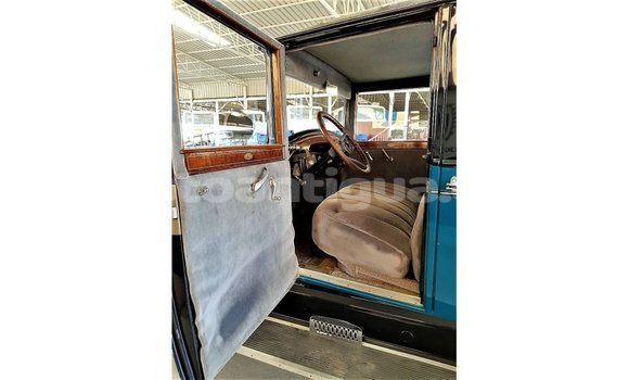 Buy Import Buick Electra Blue Car in Import - Dubai in Antigua Buy Import Buick Electra Blue Car in Import - Dubai in Antigua