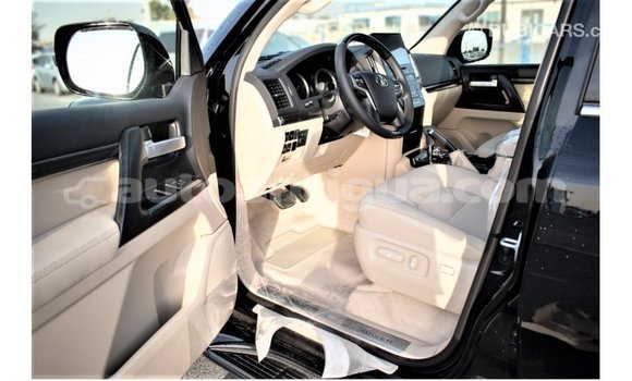 Buy Import Toyota Land Cruiser Black Car in Import - Dubai in Antigua Buy Import Toyota Land Cruiser Black Car in Import - Dubai in Antigua