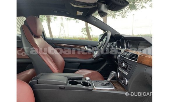 Buy Import Mercedes-Benz 190 (W201) Other Car in Import - Dubai in Antigua Buy Import Mercedes-Benz 190 (W201) Other Car in Import - Dubai in Antigua