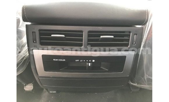 Buy Import Toyota Land Cruiser White Car in Import - Dubai in Antigua Buy Import Toyota Land Cruiser White Car in Import - Dubai in Antigua