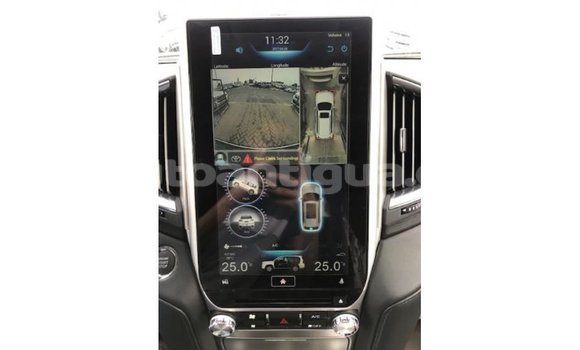 Buy Import Toyota Land Cruiser White Car in Import - Dubai in Antigua Buy Import Toyota Land Cruiser White Car in Import - Dubai in Antigua