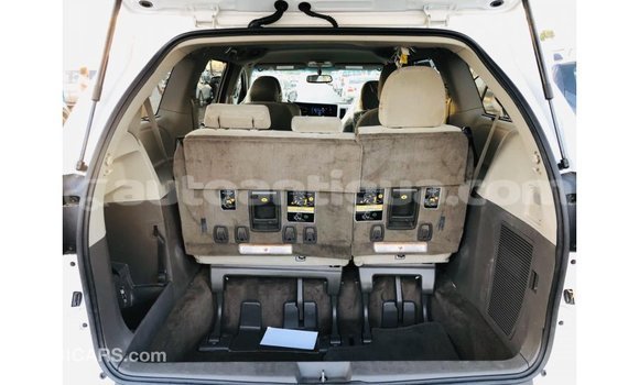 Buy Import Toyota Sienna White Car in Import - Dubai in Antigua Buy Import Toyota Sienna White Car in Import - Dubai in Antigua