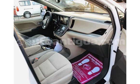 Buy Import Toyota Sienna White Car in Import - Dubai in Antigua Buy Import Toyota Sienna White Car in Import - Dubai in Antigua