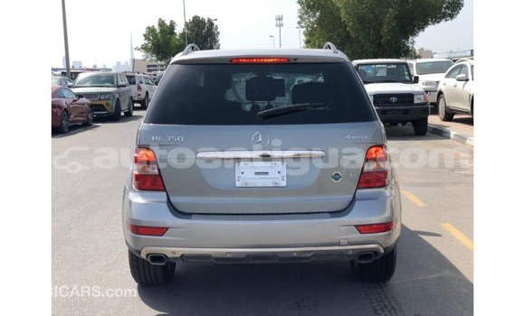 Buy Import Mercedes-Benz 190 (W201) Other Car in Import - Dubai in Antigua Buy Import Mercedes-Benz 190 (W201) Other Car in Import - Dubai in Antigua