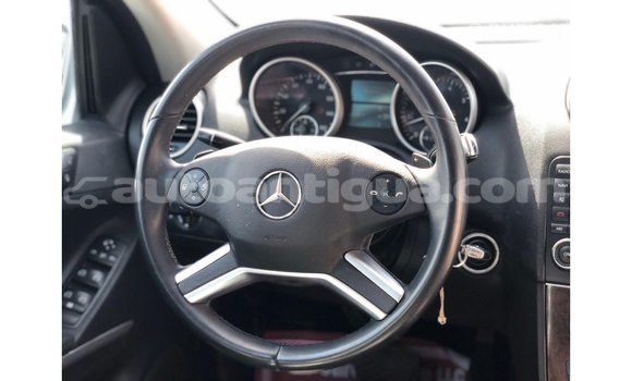 Buy Import Mercedes-Benz 190 (W201) Other Car in Import - Dubai in Antigua Buy Import Mercedes-Benz 190 (W201) Other Car in Import - Dubai in Antigua