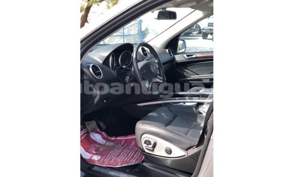 Buy Import Mercedes-Benz 190 (W201) Other Car in Import - Dubai in Antigua Buy Import Mercedes-Benz 190 (W201) Other Car in Import - Dubai in Antigua