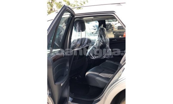 Buy Import Mercedes-Benz 190 (W201) Other Car in Import - Dubai in Antigua Buy Import Mercedes-Benz 190 (W201) Other Car in Import - Dubai in Antigua