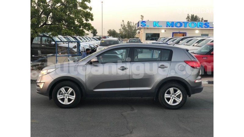Big with watermark kia sportage antigua import dubai 3639