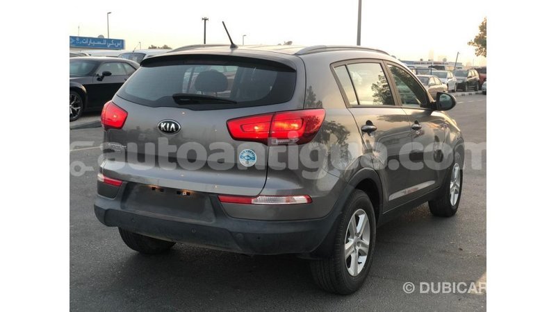 Big with watermark kia sportage antigua import dubai 3639