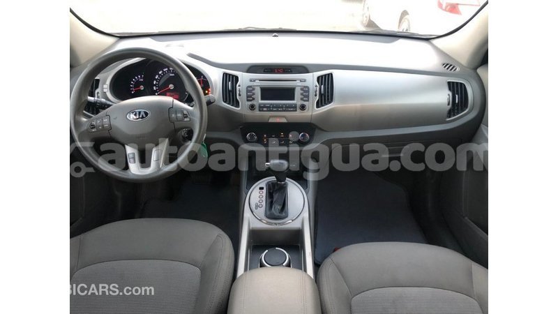 Big with watermark kia sportage antigua import dubai 3639