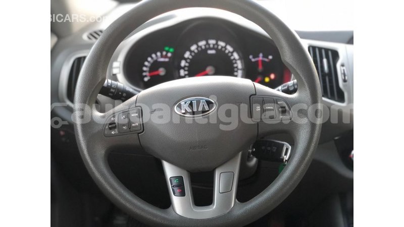 Big with watermark kia sportage antigua import dubai 3639