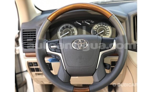 Buy Import Toyota Land Cruiser White Car in Import - Dubai in Antigua Buy Import Toyota Land Cruiser White Car in Import - Dubai in Antigua