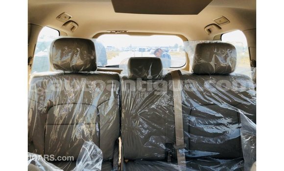 Buy Import Toyota Land Cruiser White Car in Import - Dubai in Antigua Buy Import Toyota Land Cruiser White Car in Import - Dubai in Antigua
