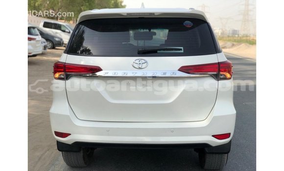 Buy Import Toyota Fortuner White Car in Import - Dubai in Antigua Buy Import Toyota Fortuner White Car in Import - Dubai in Antigua