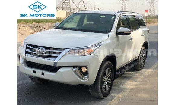 Buy Import Toyota Fortuner White Car in Import - Dubai in Antigua Buy Import Toyota Fortuner White Car in Import - Dubai in Antigua