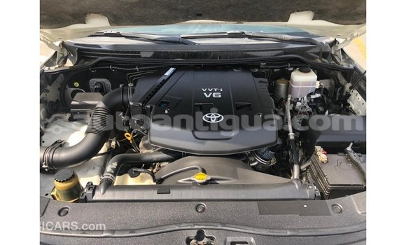 Buy Import Toyota Land Cruiser White Car in Import - Dubai in Antigua Buy Import Toyota Land Cruiser White Car in Import - Dubai in Antigua