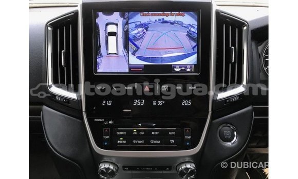 Buy Import Toyota Land Cruiser White Car in Import - Dubai in Antigua Buy Import Toyota Land Cruiser White Car in Import - Dubai in Antigua