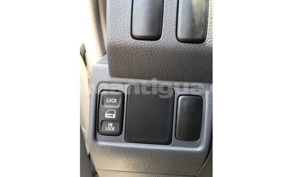 Buy Import Toyota Land Cruiser White Car in Import - Dubai in Antigua Buy Import Toyota Land Cruiser White Car in Import - Dubai in Antigua