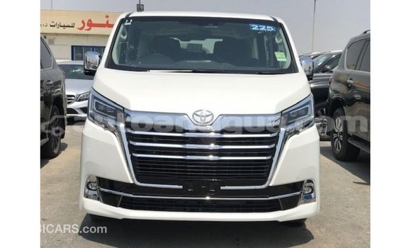 Buy Import Toyota Granvia White Car in Import - Dubai in Antigua Buy Import Toyota Granvia White Car in Import - Dubai in Antigua