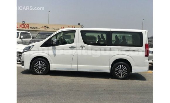 Buy Import Toyota Granvia White Car in Import - Dubai in Antigua Buy Import Toyota Granvia White Car in Import - Dubai in Antigua